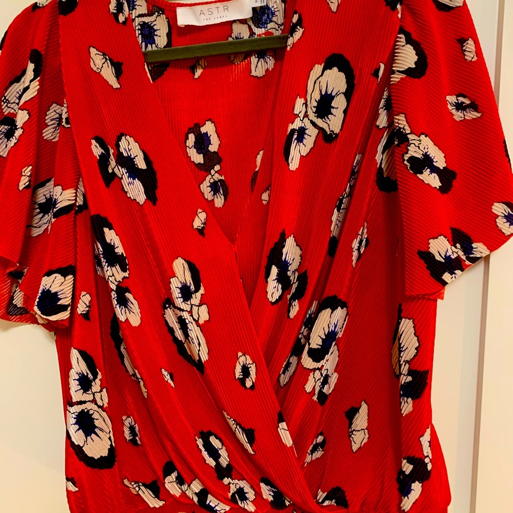 Astr Puff Sleeved Blouse